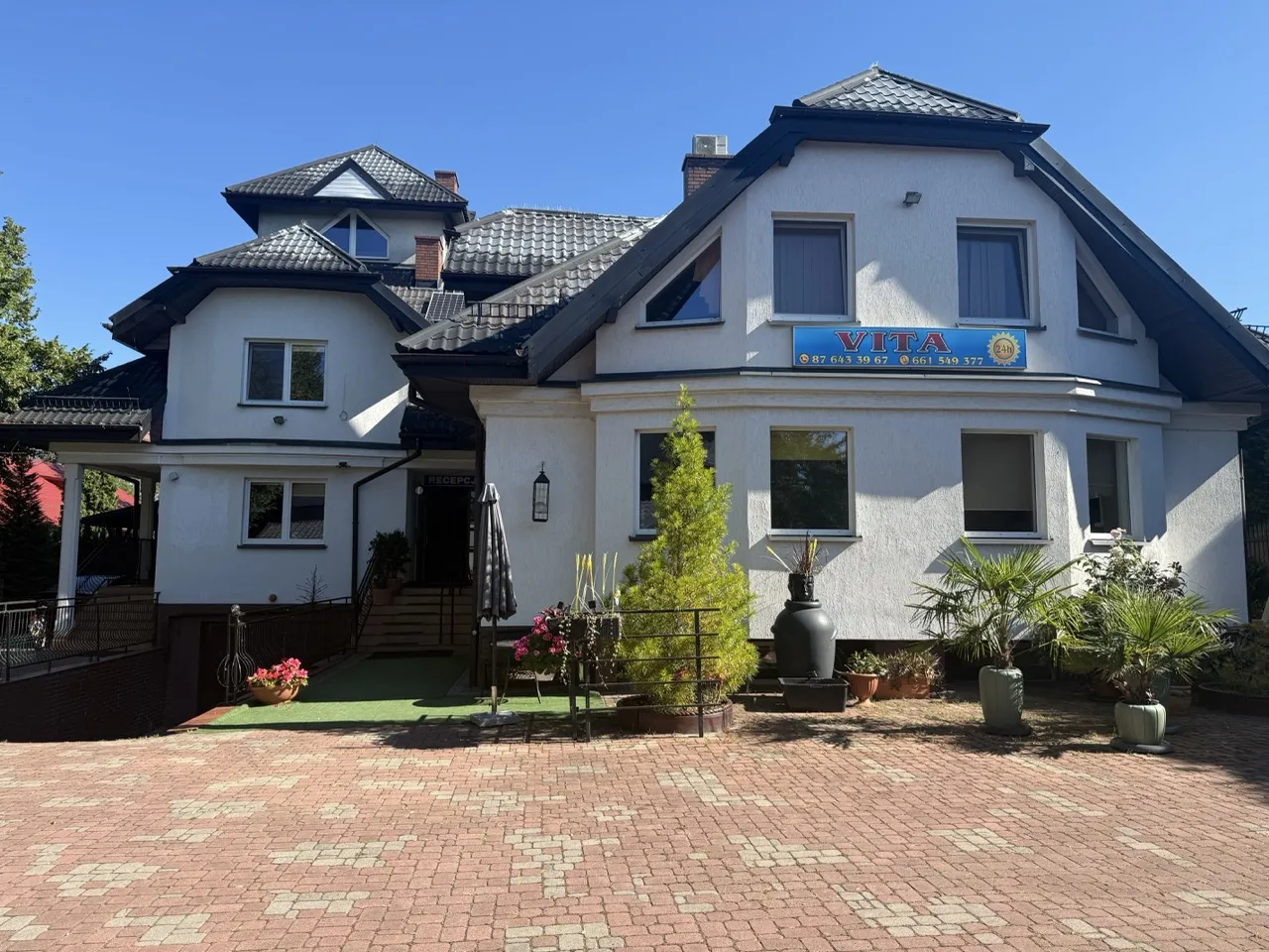 Budynek VITA Augustów nad jeziorem Necko — obiekt uczestniczący w Podlaskim Bonie Turystycznym