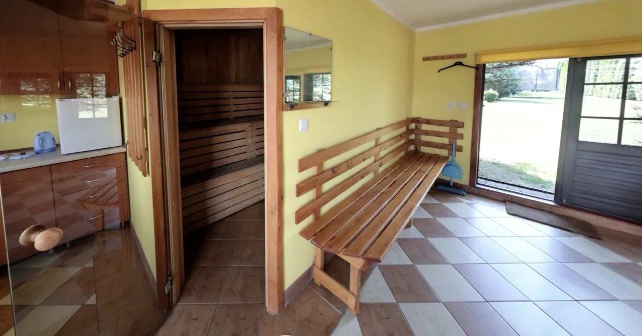 Sauna nad jeziorem Necko — wnętrze